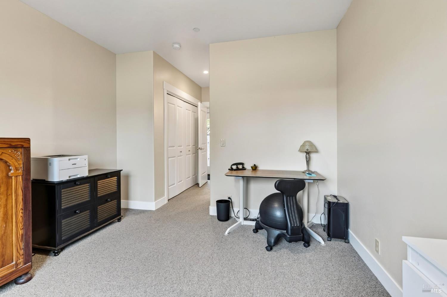 445-447 Monte Vista Avenue Healdsburg CA 95448