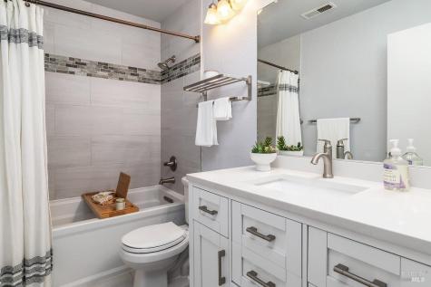 503 Maria Drive Petaluma CA 94954