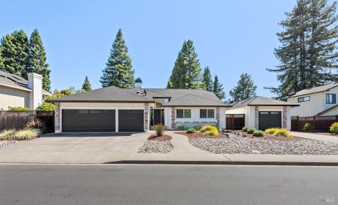 4713 Londonberry Drive Santa Rosa CA 95403