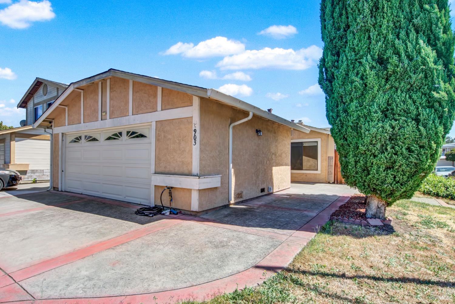 903 Daniel Street Fairfield CA 94533