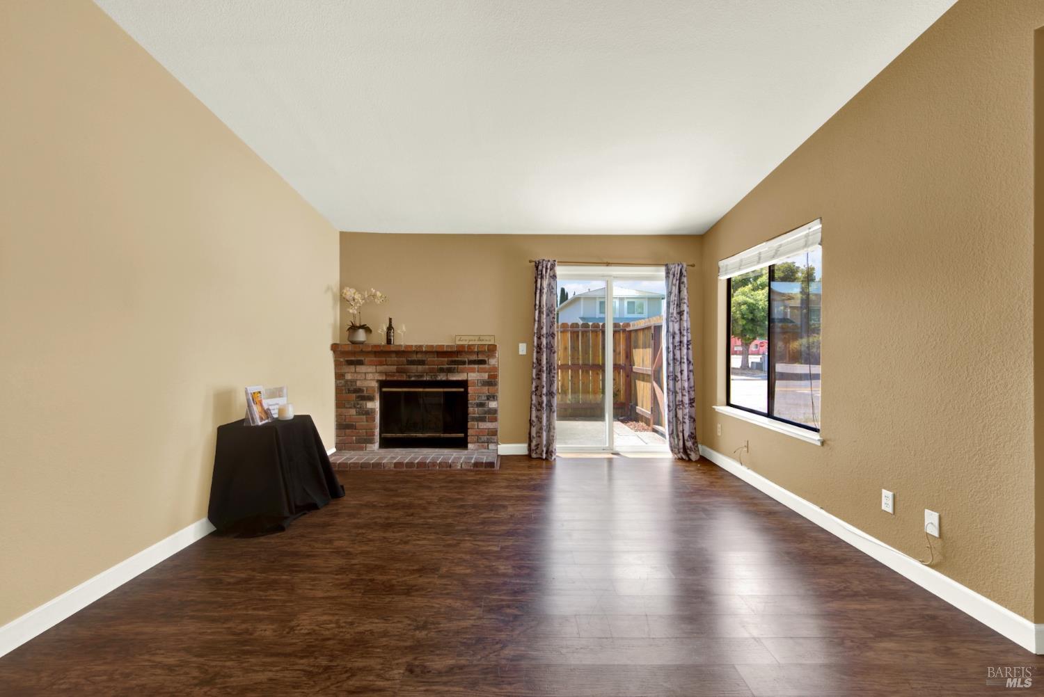 903 Daniel Street Fairfield CA 94533
