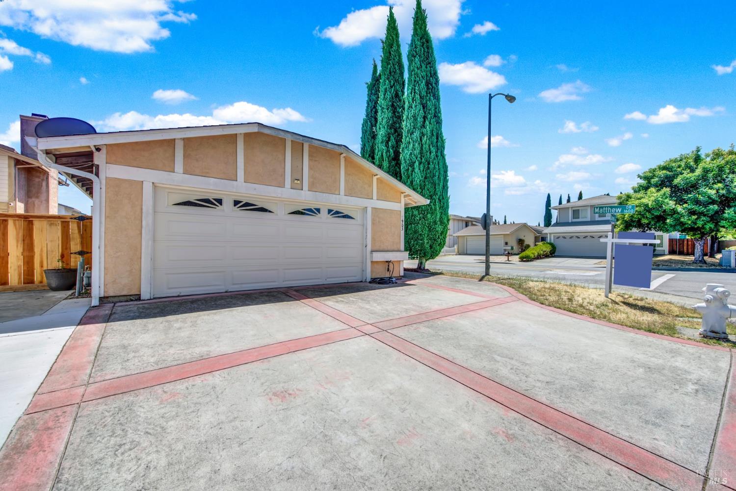 903 Daniel Street Fairfield CA 94533