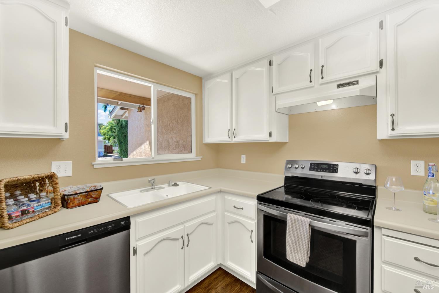 903 Daniel Street Fairfield CA 94533