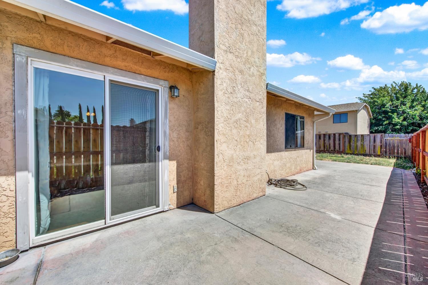 903 Daniel Street Fairfield CA 94533