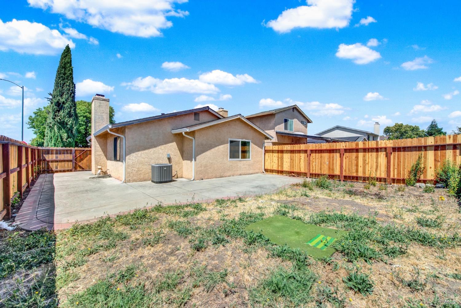 903 Daniel Street Fairfield CA 94533