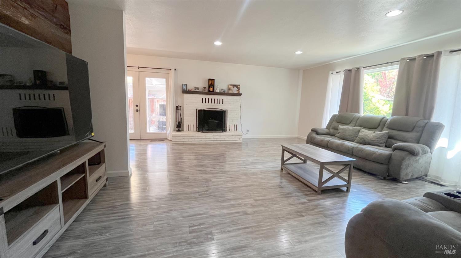 349 Washington Avenue Ukiah CA 95482