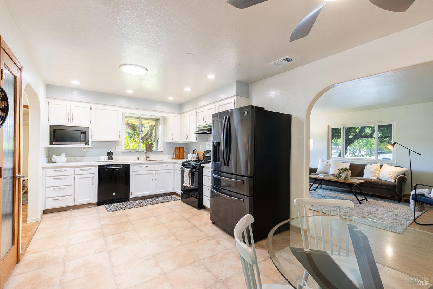 3596 Idlewild Avenue Napa CA 94558