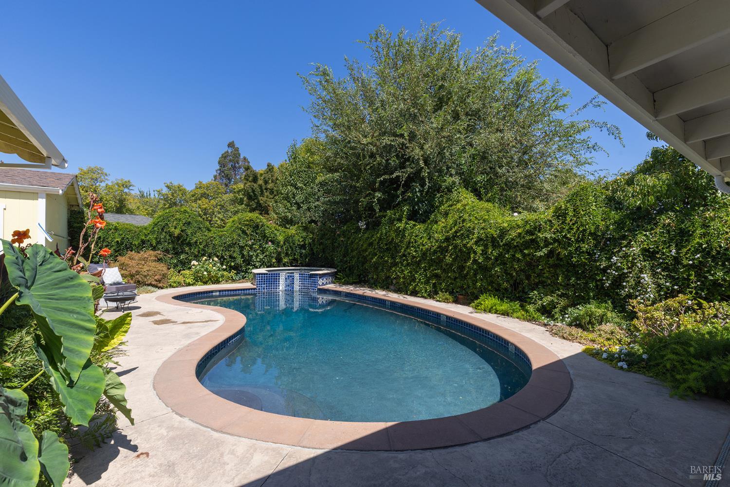 3596 Idlewild Avenue Napa CA 94558
