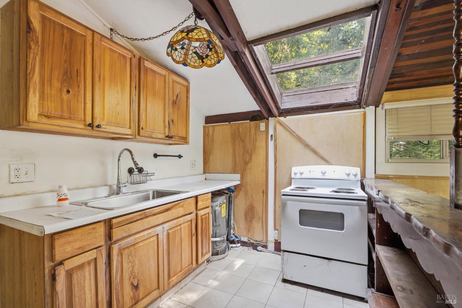 11241 Vellutini Road Forestville CA 95436