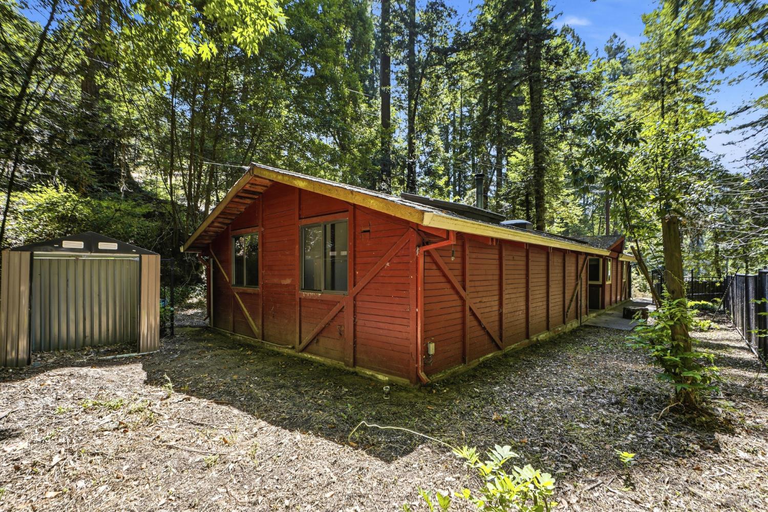 11241 Vellutini Road Forestville CA 95436