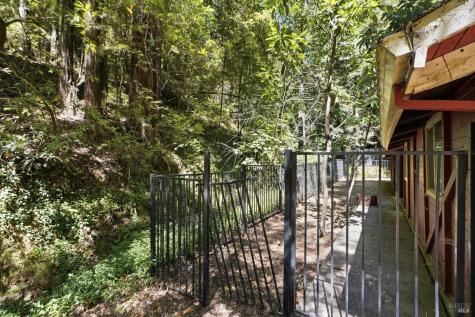 11241 Vellutini Road Forestville CA 95436
