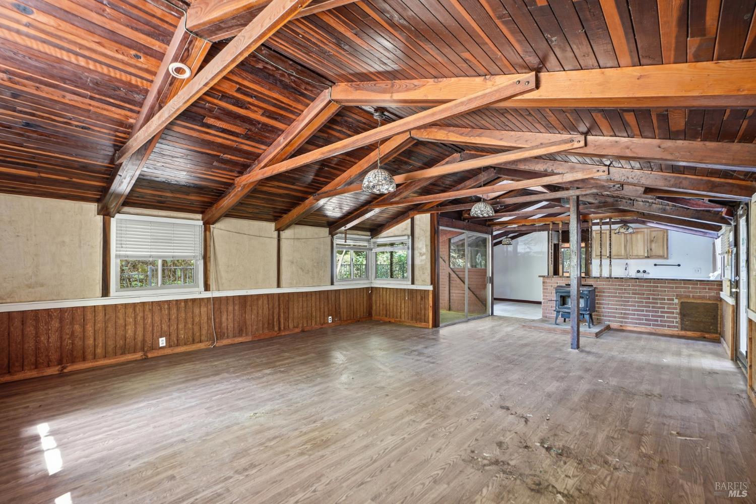11241 Vellutini Road Forestville CA 95436