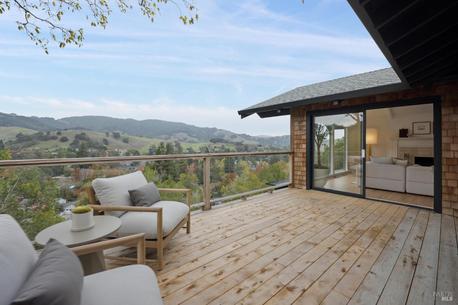 16 Dutch Valley Lane San Anselmo CA 94960