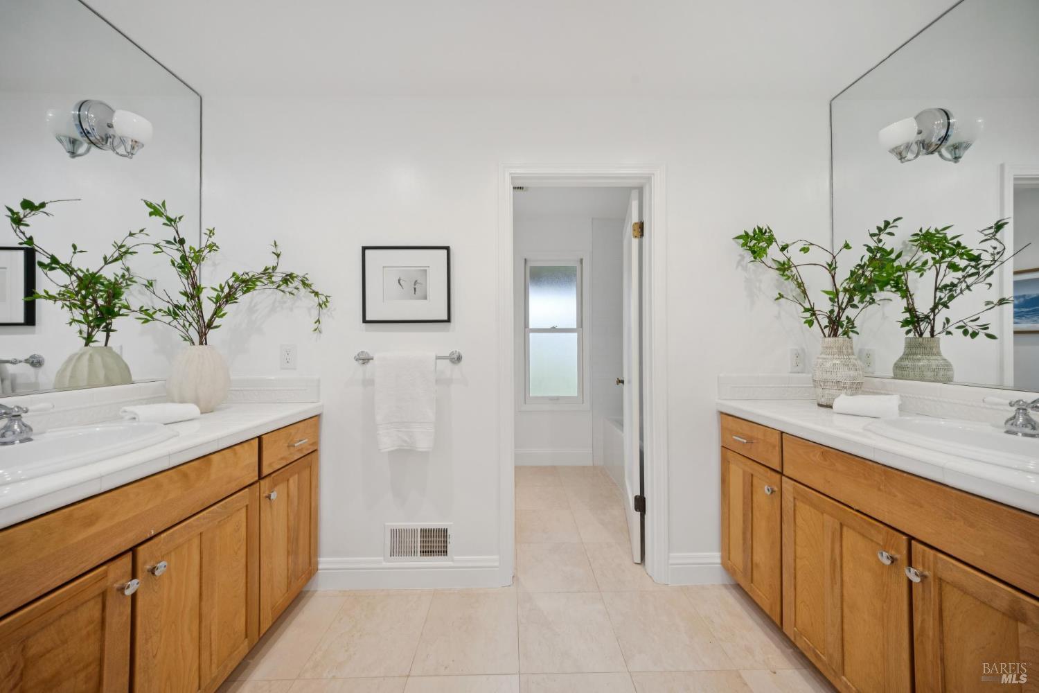 16 Dutch Valley Lane San Anselmo CA 94960
