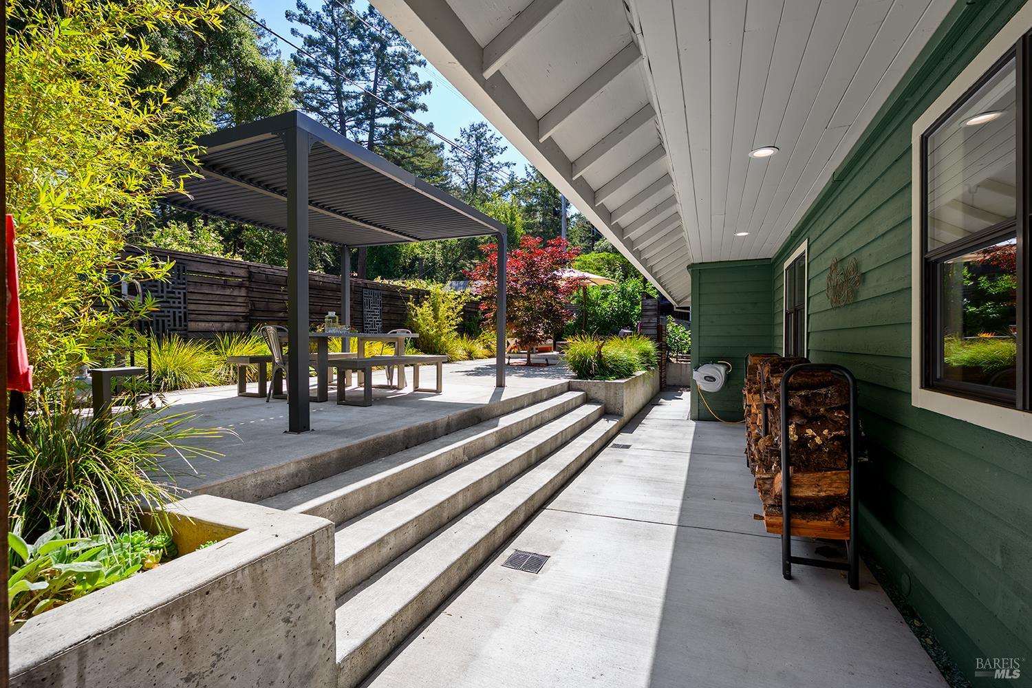11731 Ridge Drive Guerneville CA 95446