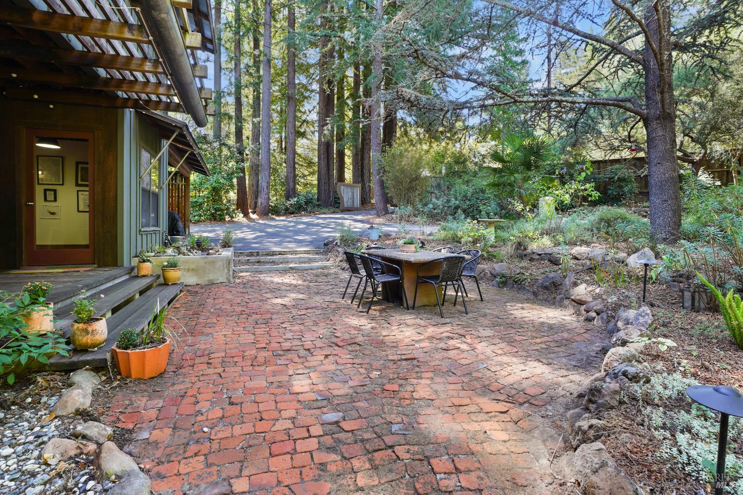 9787 Mill Station Road Sebastopol CA 95472
