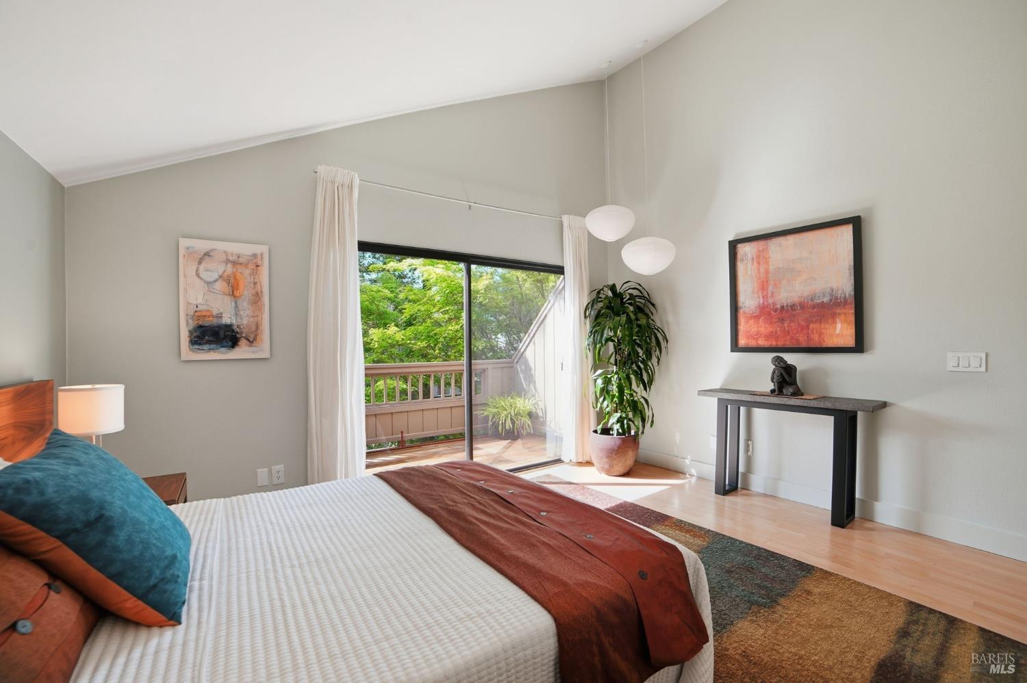 1325 Crofton Court Healdsburg CA 95448