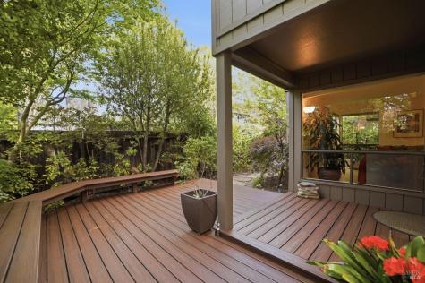 1325 Crofton Court Healdsburg CA 95448