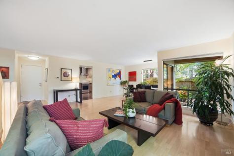 1325 Crofton Court Healdsburg CA 95448