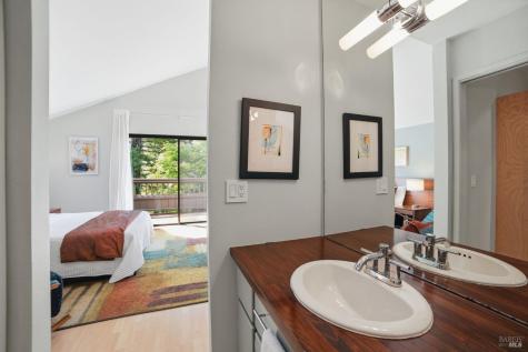1325 Crofton Court Healdsburg CA 95448