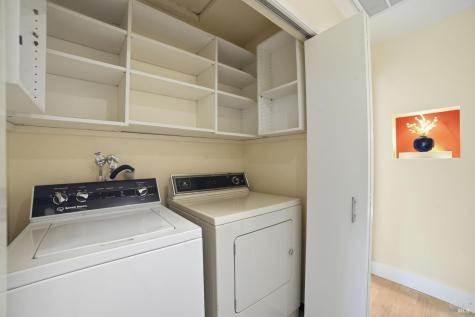 1325 Crofton Court Healdsburg CA 95448