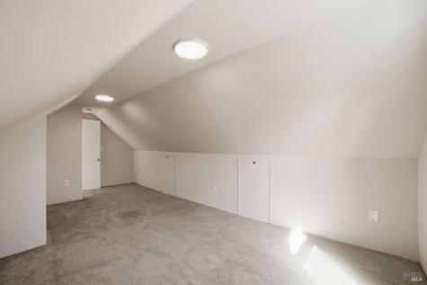 1325 Crofton Court Healdsburg CA 95448