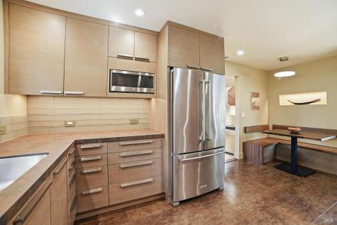 1325 Crofton Court Healdsburg CA 95448