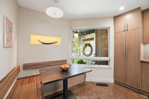 1325 Crofton Court Healdsburg CA 95448