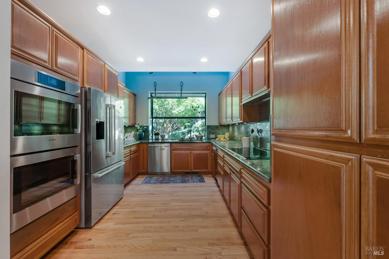 12300 Elliott Lane Sebastopol CA 95472