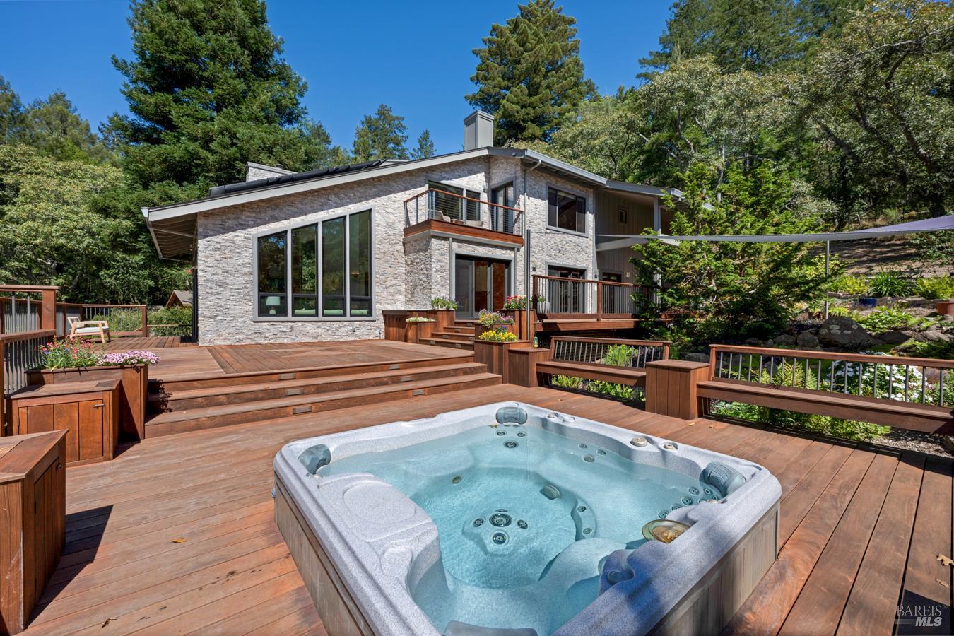 12300 Elliott Lane Sebastopol CA 95472