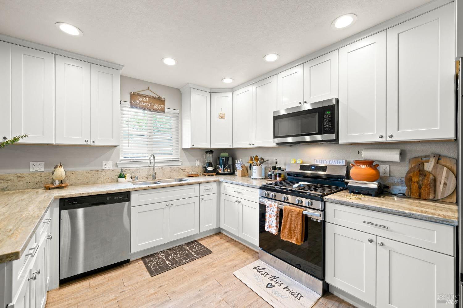610 Sierra Drive Dixon CA 95620