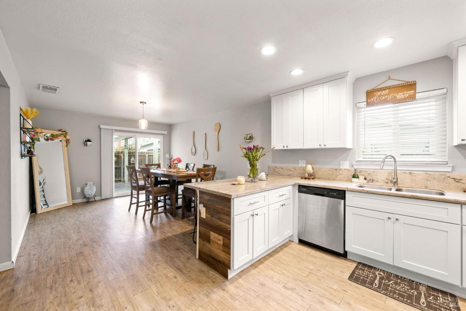 610 Sierra Drive Dixon CA 95620