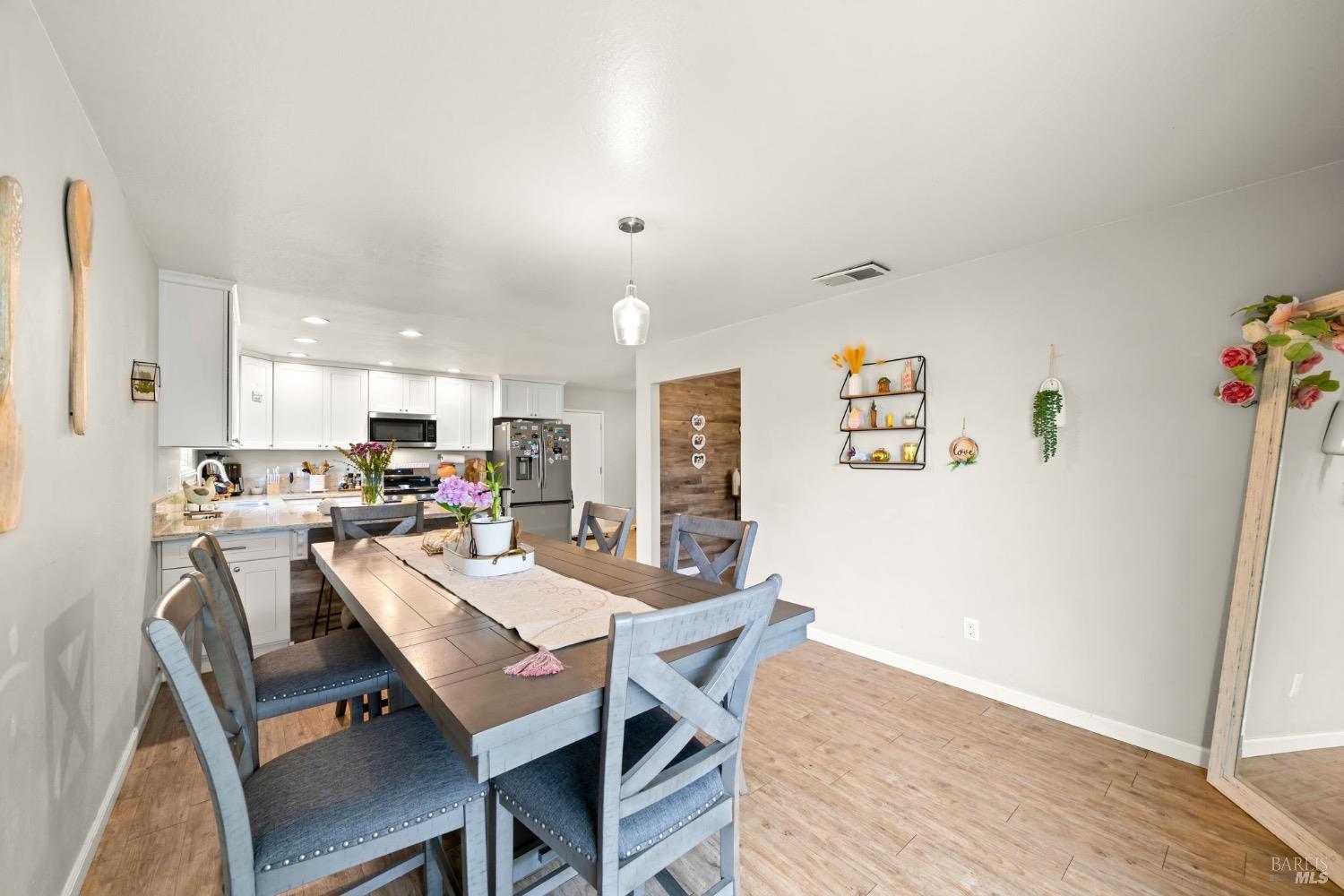 610 Sierra Drive Dixon CA 95620