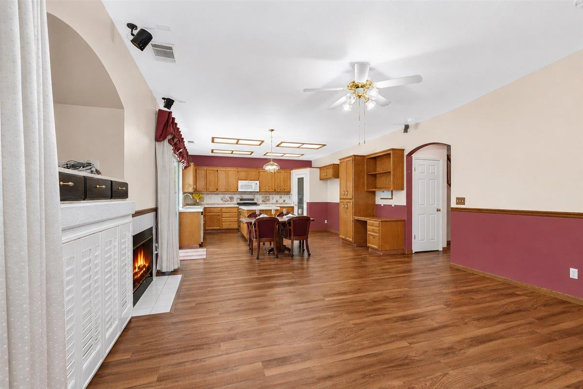 1642 Poppy Circle Rocklin CA 95765
