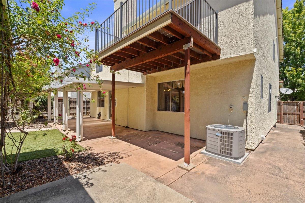 1642 Poppy Circle Rocklin CA 95765