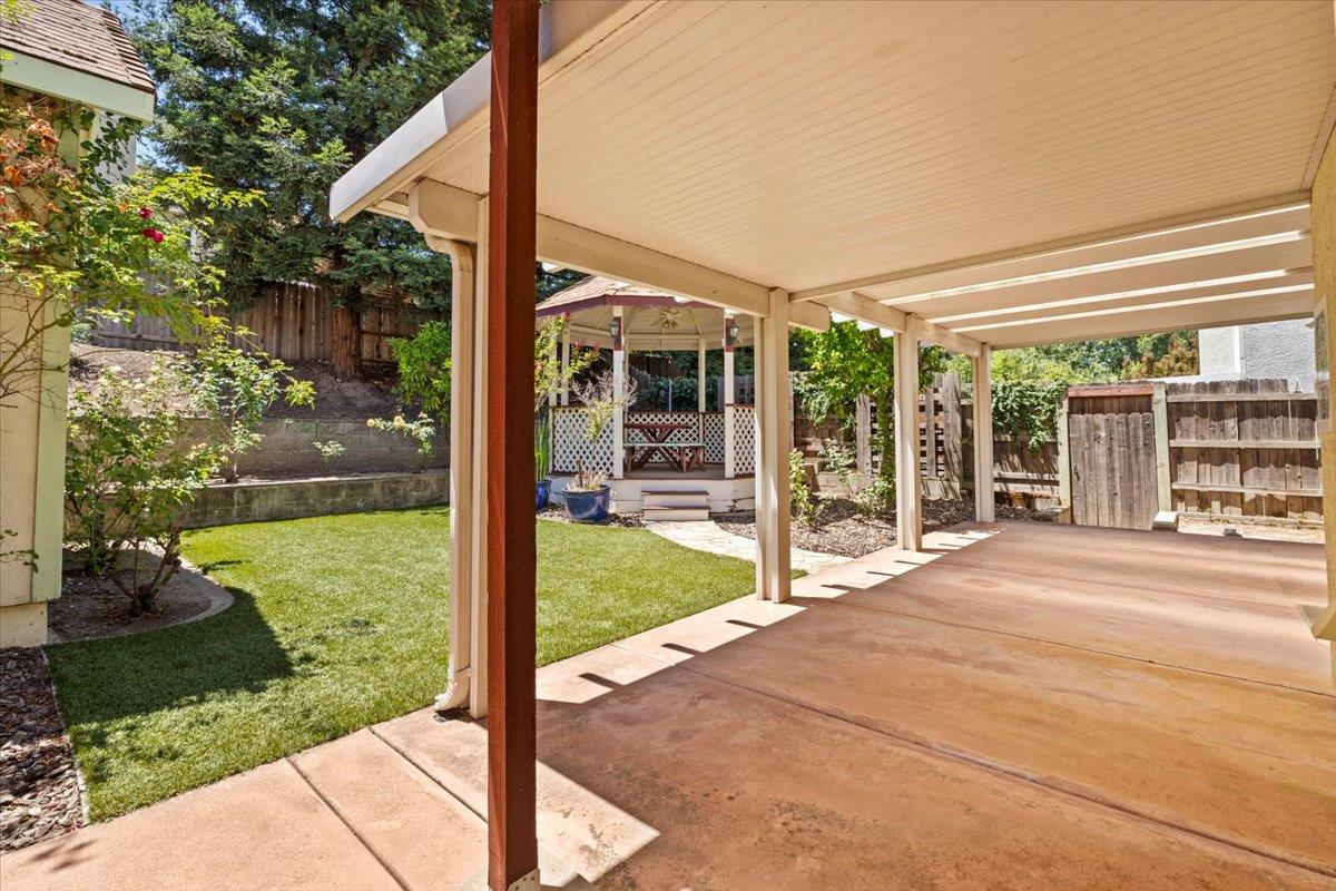 1642 Poppy Circle Rocklin CA 95765