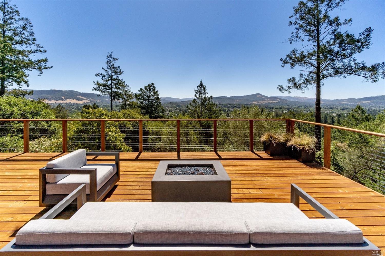 4900 Rockridge Lane Santa Rosa CA 95404