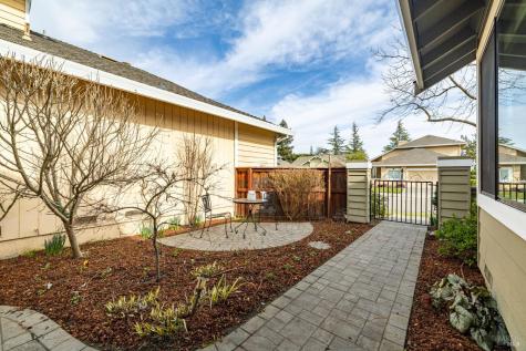 172 S Temelec Circle Sonoma CA 95476
