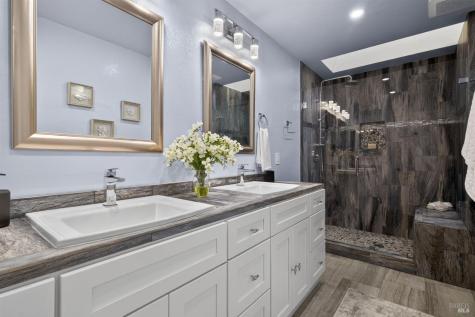 172 S Temelec Circle Sonoma CA 95476