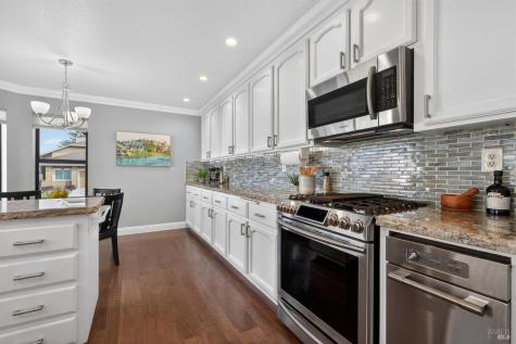 172 S Temelec Circle Sonoma CA 95476
