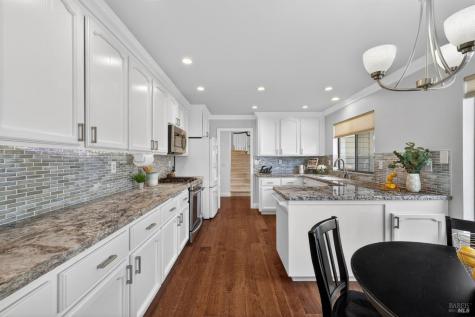 172 S Temelec Circle Sonoma CA 95476