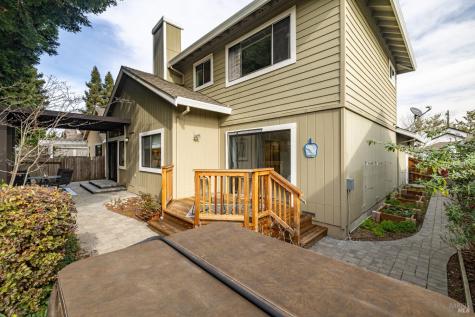 172 S Temelec Circle Sonoma CA 95476