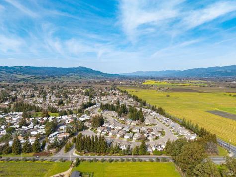 172 S Temelec Circle Sonoma CA 95476