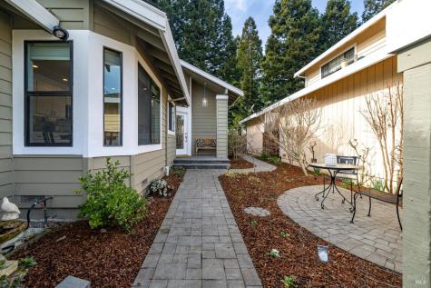 172 S Temelec Circle Sonoma CA 95476