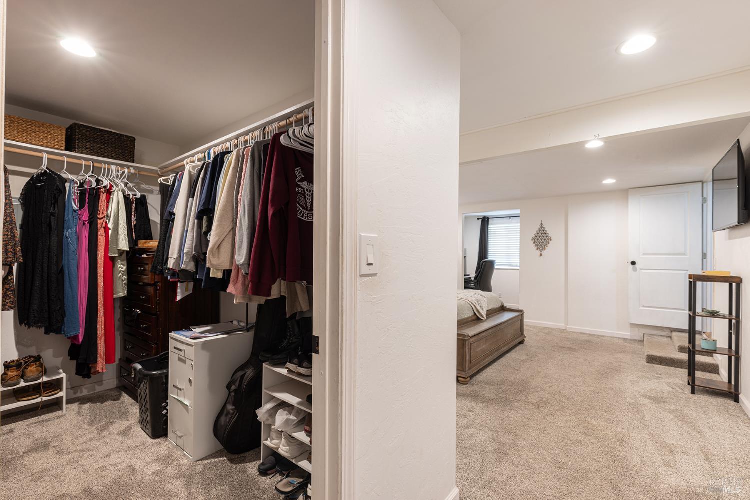 2827 Marlow Road Santa Rosa CA 95403