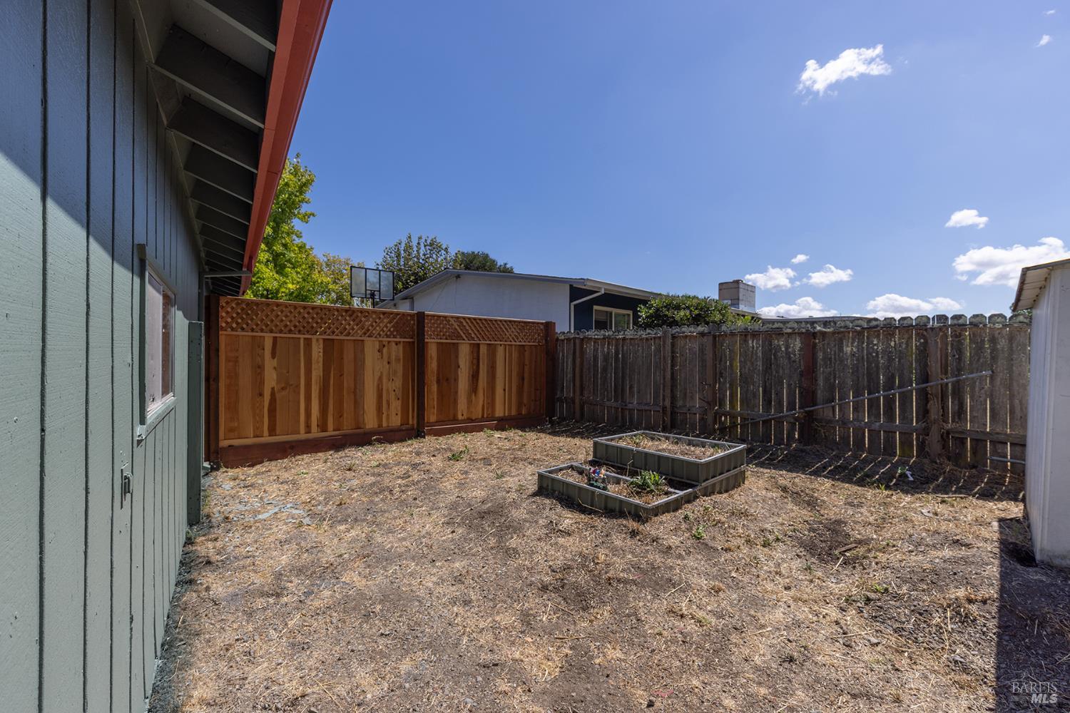 2827 Marlow Road Santa Rosa CA 95403