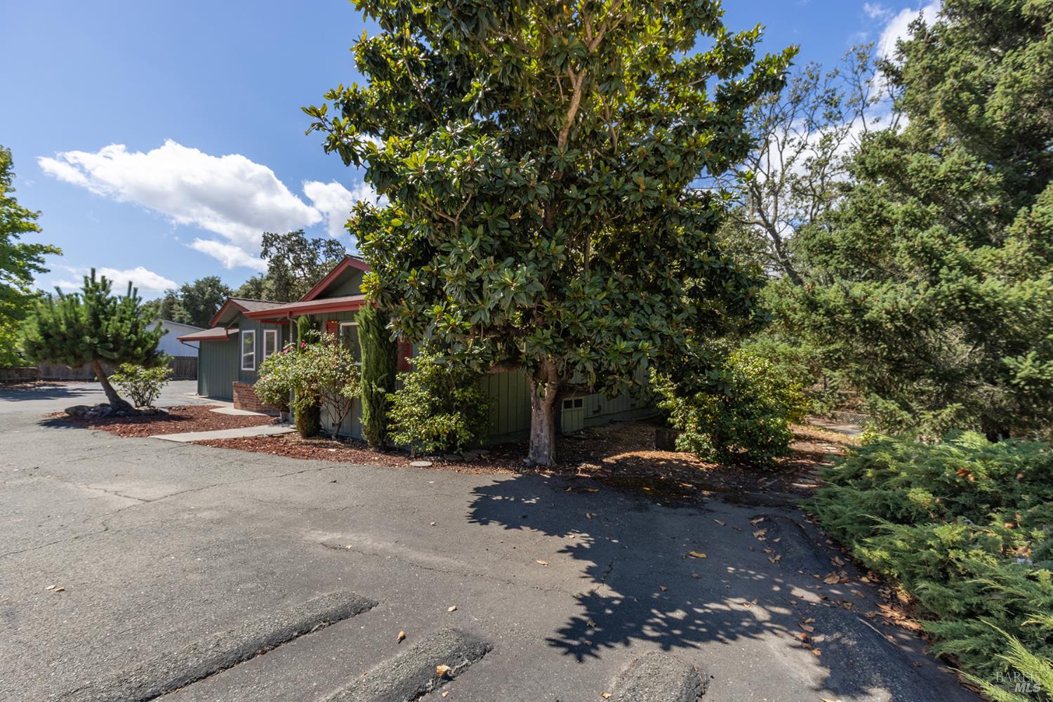 2827 Marlow Road Santa Rosa CA 95403