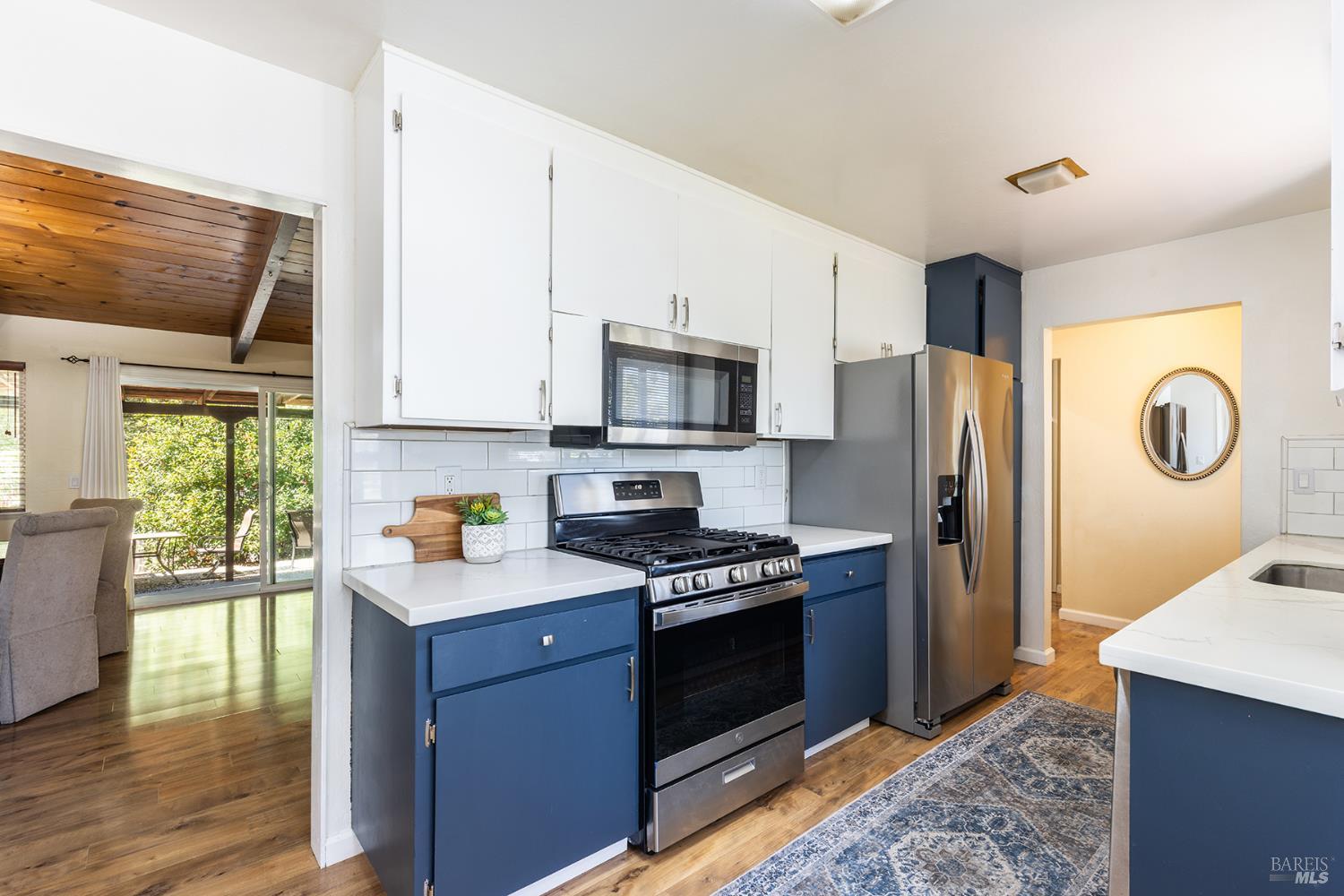 2827 Marlow Road Santa Rosa CA 95403