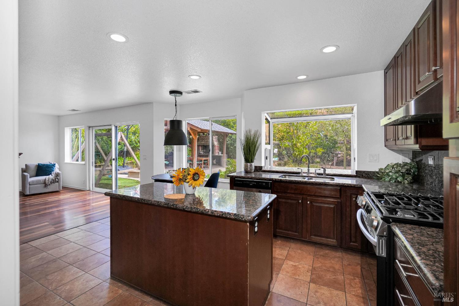 260 Windsor Way Vallejo CA 94591