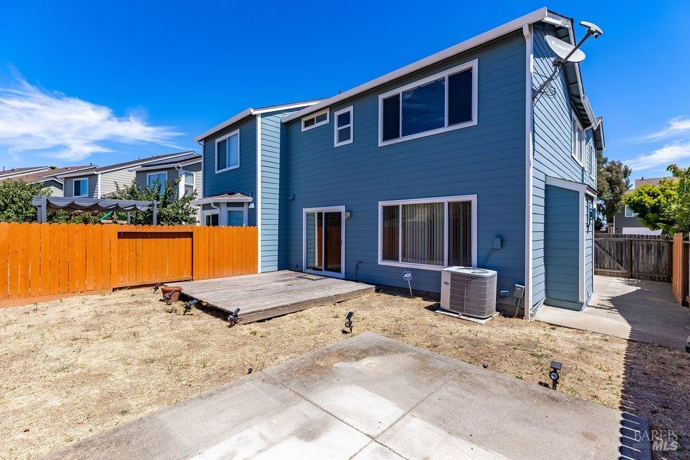 263 Clearpointe Drive Vallejo CA 94591